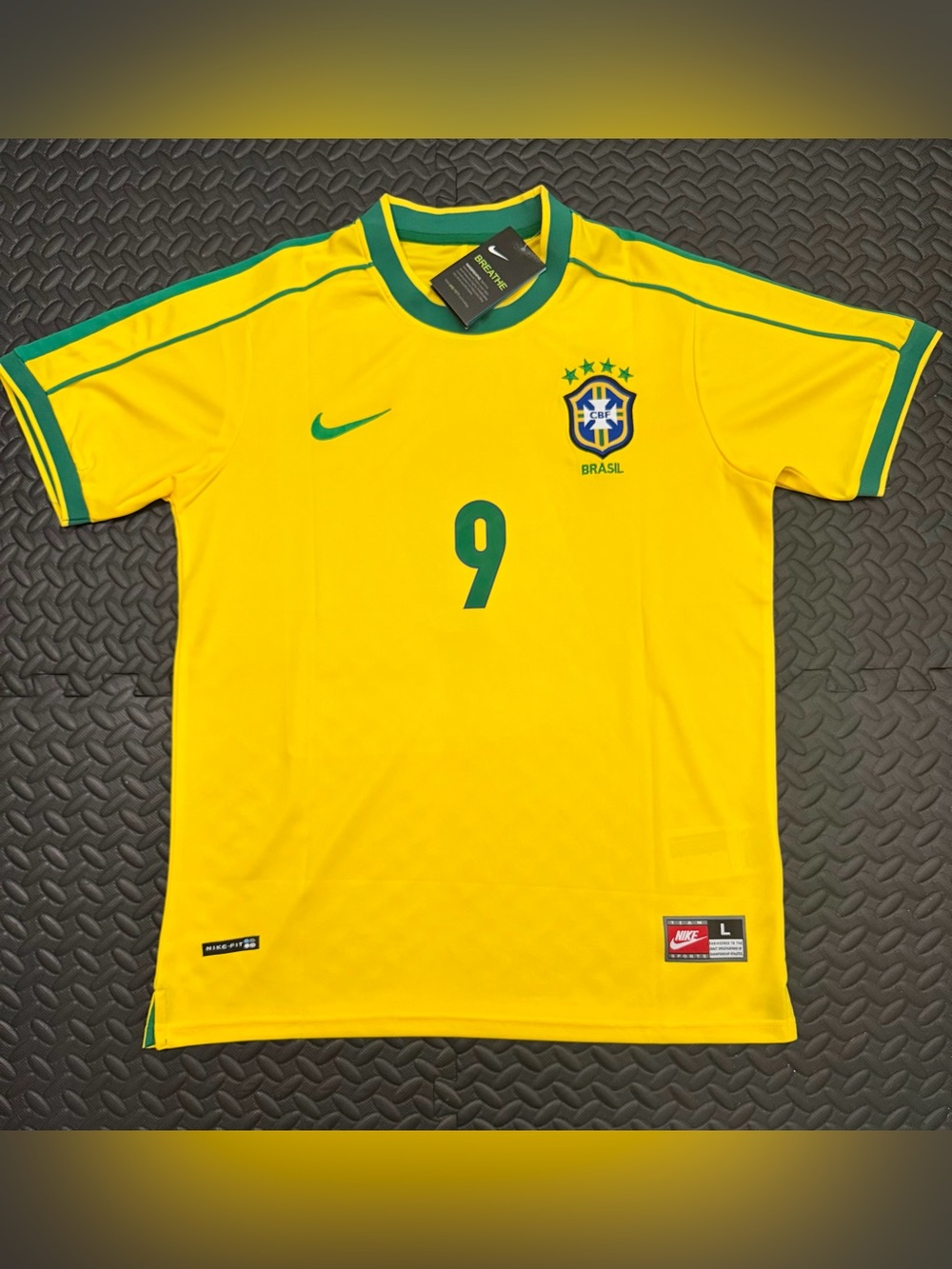 Ronaldo Brasil Retro Jersey Size M #9 Vintage Style